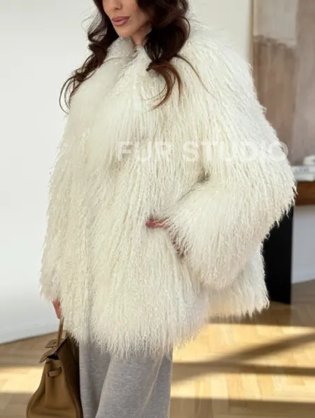 Шуба из ламы белая - фото 3