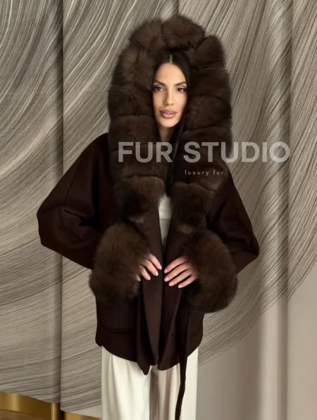 Пальто с мехом песца под соболь - фото 12