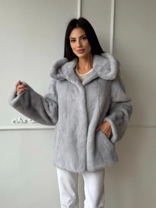 Женский норковый полушубок автоледи с капюшоном из голубой норки - фото 3