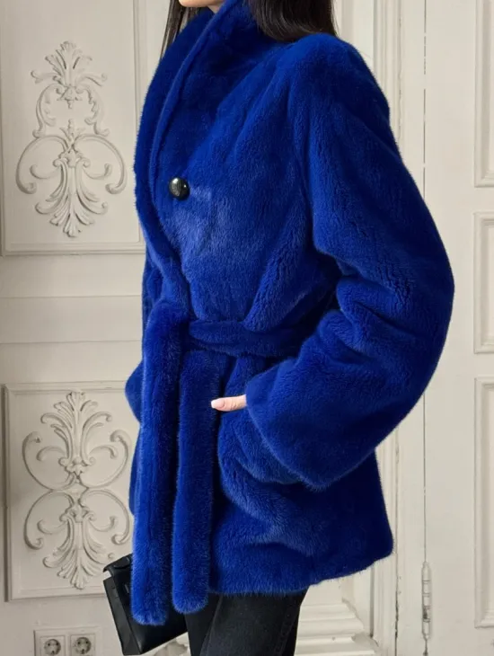 Полушубок из меха премиальной плюшевой норки Electric Blue - фото 1