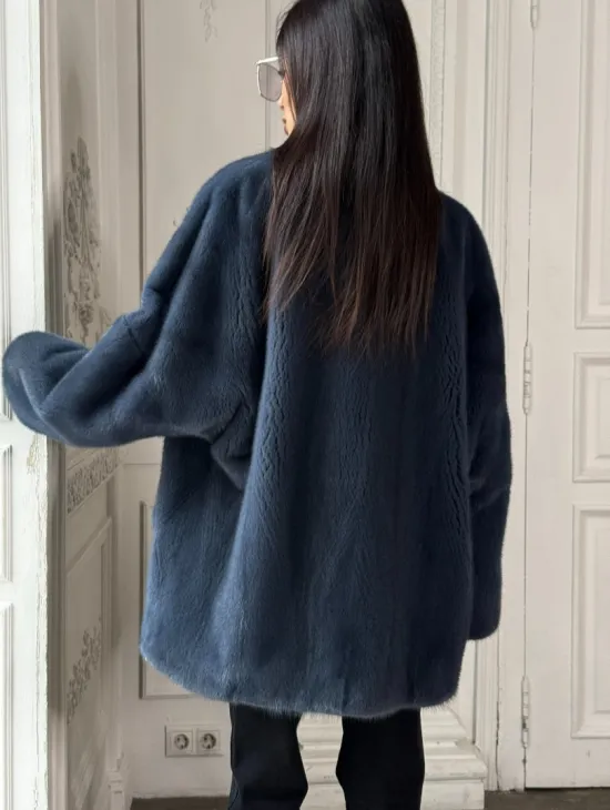 Женский меховой жакет из скандинавской норки с V-образным воротником - фото 2