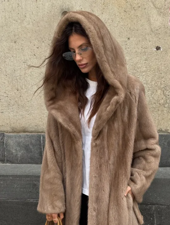 Длинная норковая шуба Pastel с капюшоном кобра - фото 5