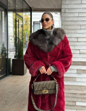 Длинная норковая шуба с капюшоном куница - фото 14