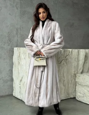 Светлая шуба из натуральной скандинавской норки - фото 9