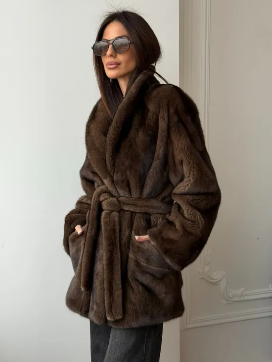 Коричневая норковая шуба под пояс - воротник шаль - фото 10