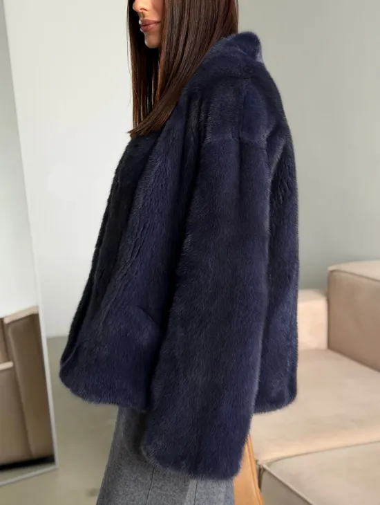 Короткий норковый жакет - синий графит - фото 3