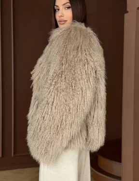 Шуба из натурального меха ламы - фото 6