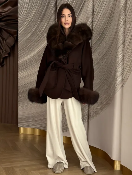Пальто с мехом песца под соболь - фото 7