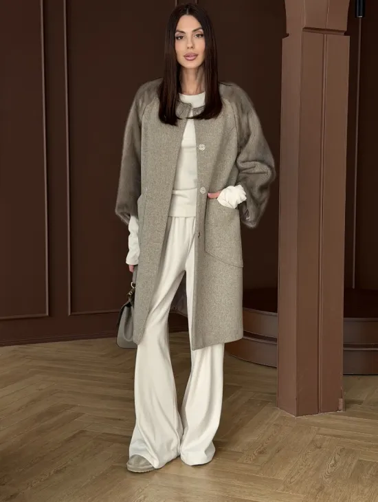 Женское пальто с меховыми рукавами из норки - фото 5