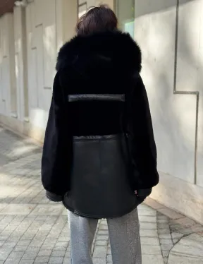Черная дубленка с капюшоном - фото 5