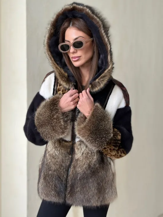 Комбинированная норковая куртка с капюшоном - фото 2