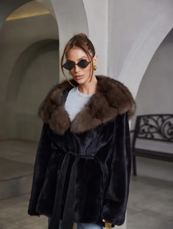 норка в роспуск шуба - черная с капюшоном куница - фото 2
