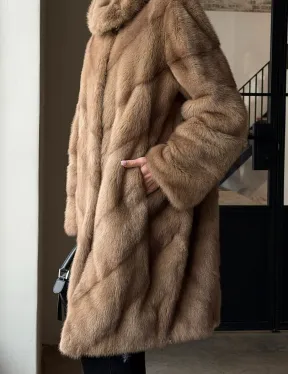 Норковая шуба с капюшоном - цвет пастель - фото 2
